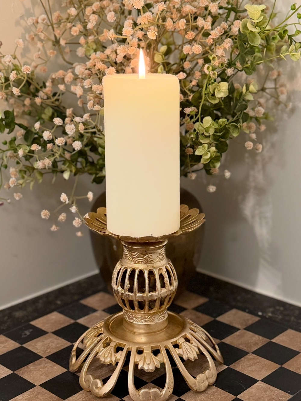 Vintage ornate caged fliligree candle holder